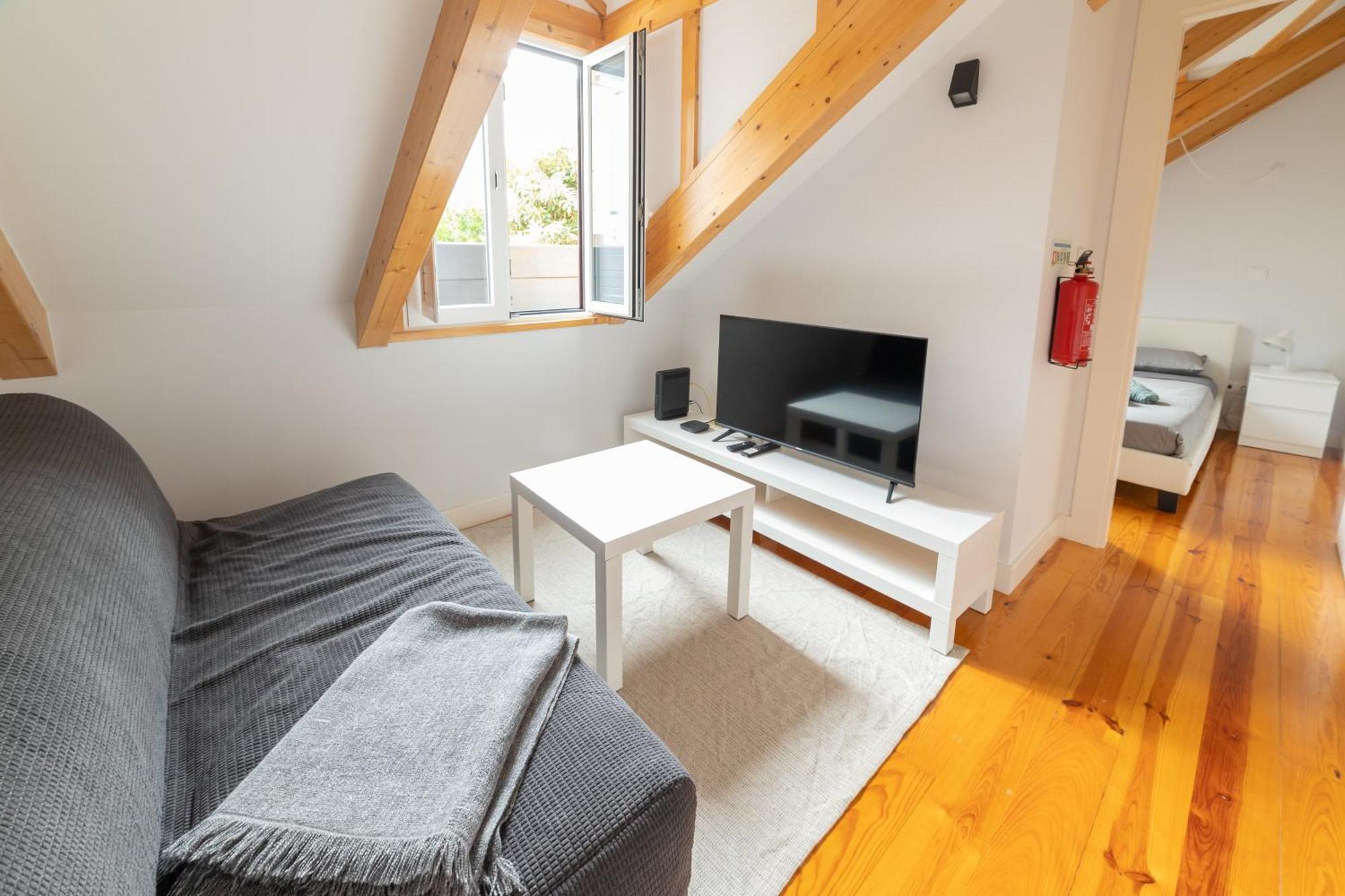 Golden Place - Cacilhas Apartment Almada