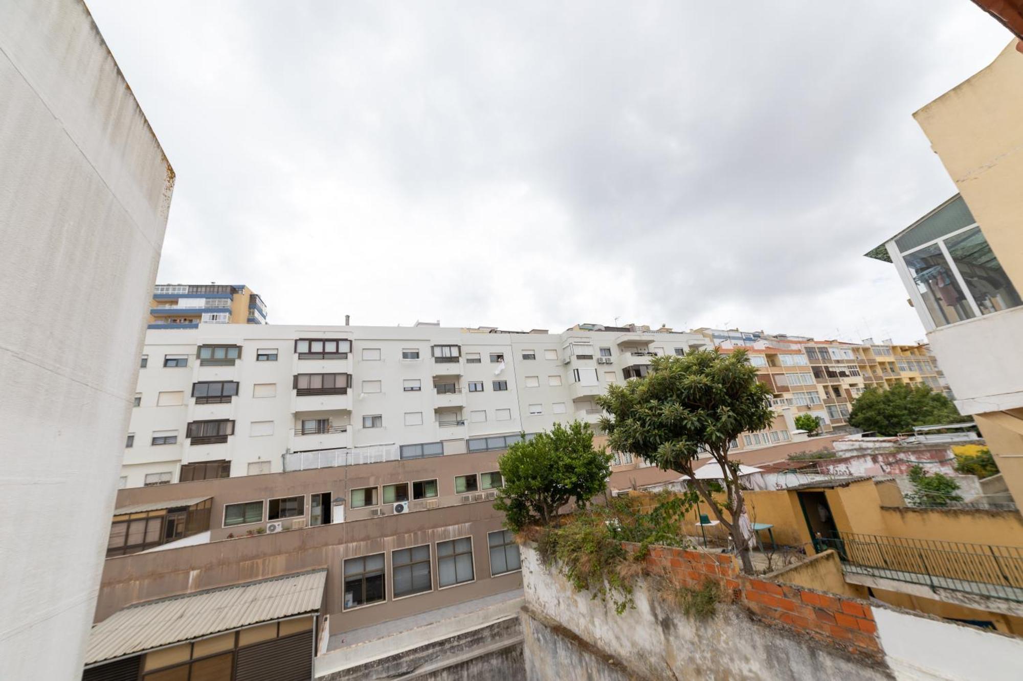 Golden Place - Cacilhas Apartment Almada